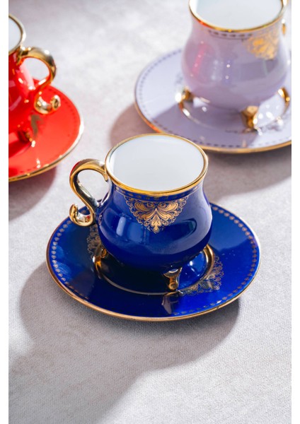 Hemera Porselen Desenli 12 Parça Kahve Fincanı Takımı Beyaz ve Altın Detaylı Özel Tasarım