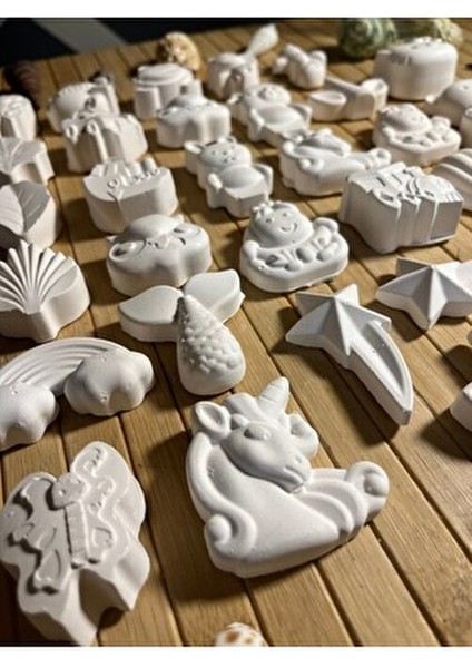 33 Adet Taş Boyama Seti Anne ve Çocuklar İçin Beyaz Renkli Eğlenceli Aktivite fiyatları