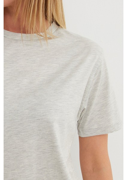 Basic Bisiklet Yaka Tişört fiyatları