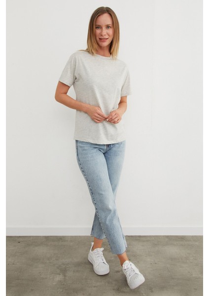 Basic Bisiklet Yaka Tişört modelleri