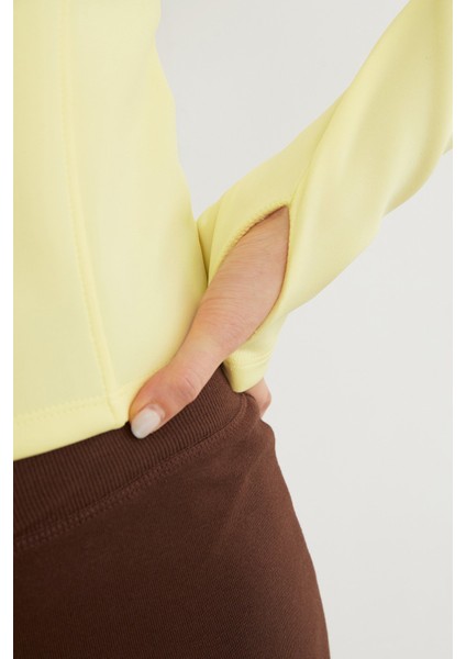 Parmak Geçmeli Fermuarlı Sweatshirt