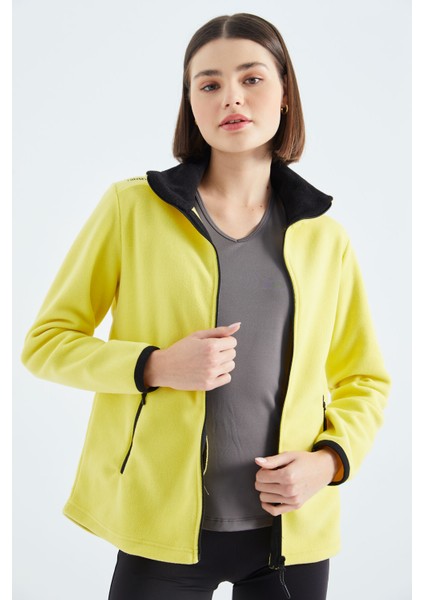 Gri Basic Kısa Kol Standart Kalıp V Yaka Kadın T-Shirt - 97145