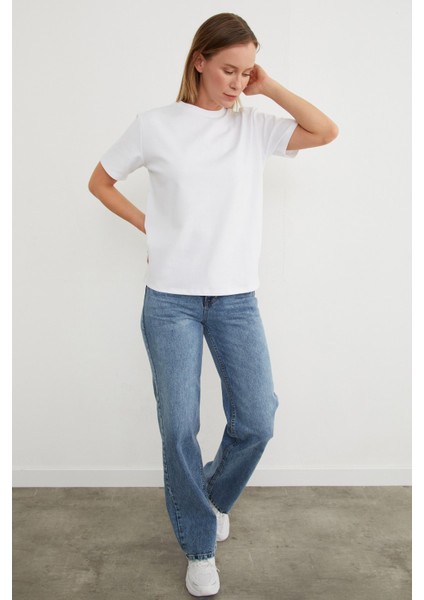 Basic Bisiklet Yaka Tişört fırsatları