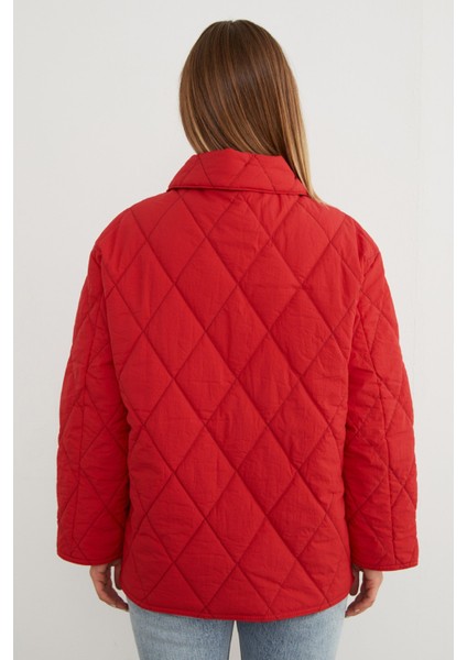 Kapitone Desenli Oversize Düğmeli Mont