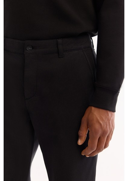 Erkek Siyah Yumuşak Tuşeli Slim Fit Chino Pantolon A52Y3019