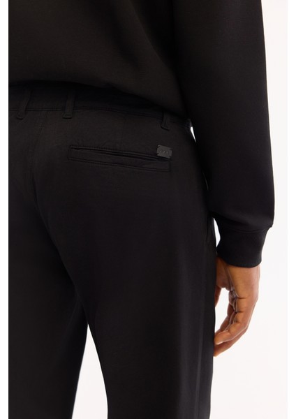 Erkek Siyah Yumuşak Tuşeli Slim Fit Chino Pantolon A52Y3019