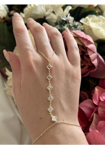 Dörtgen Detay Şahmeran