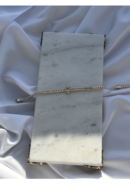 Dikdörtgen Taş Detaylı Gold Bileklik fiyatları