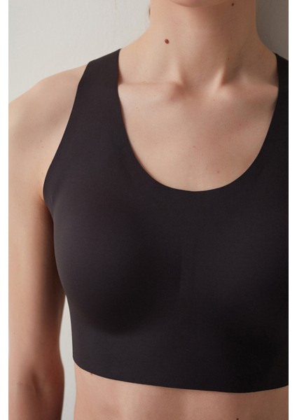 #izbırakmaz Siyah Orta Destek Zero Feel Bra Spor Sütyeni fiyatları