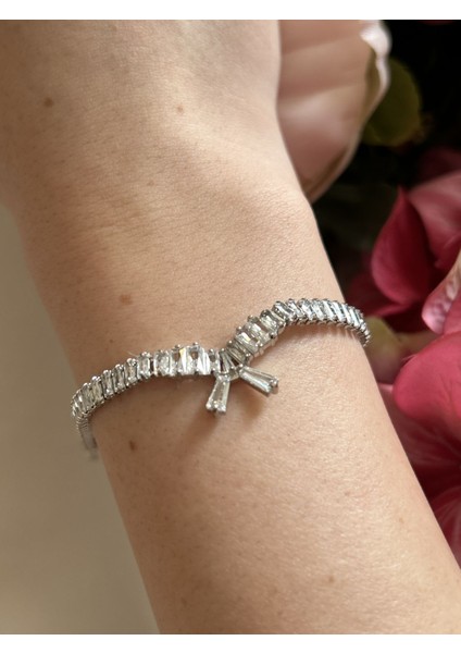 Fiyonk Detay Baget Su Yolu