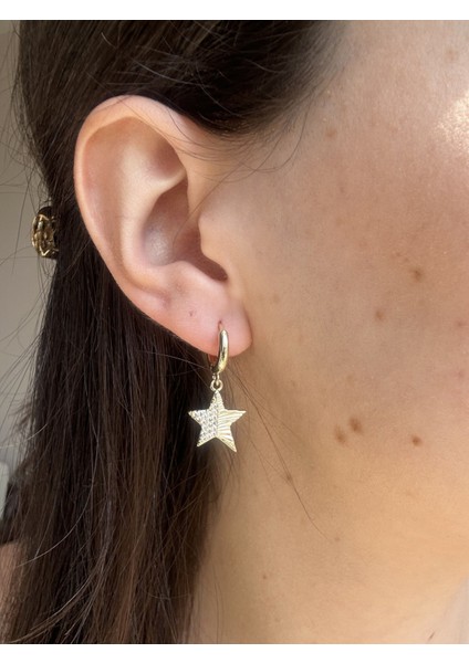 Yıldız Gold Charm Küpe