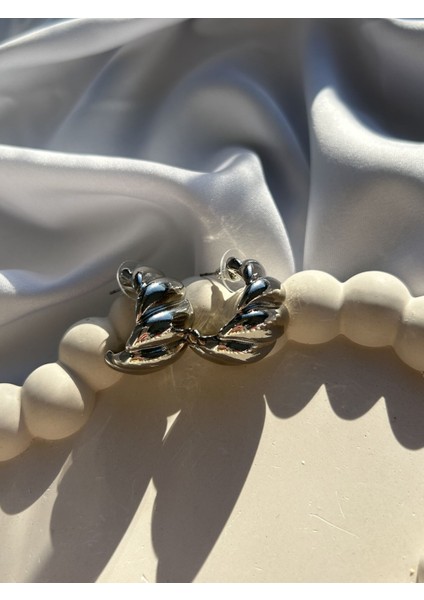 Dalgalı Bombe Küpe fiyatları