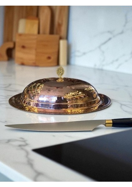 - El Dövmesi Bakır Kapaklı Sunumluk – 40 cm | El Işçiliği, Şık Yemek ve Meyve Sunumları Için Özel Tasarım Sunumluk modelleri