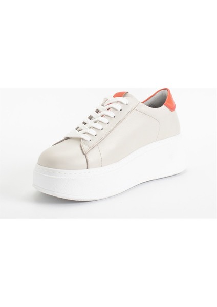 Kadın Gri Bağcıklı Kalın Tabanlı Deri Sneaker fırsatları