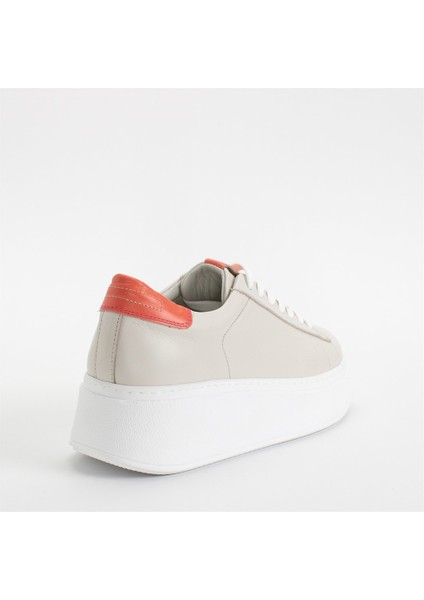 Kadın Gri Bağcıklı Kalın Tabanlı Deri Sneaker indirimleri