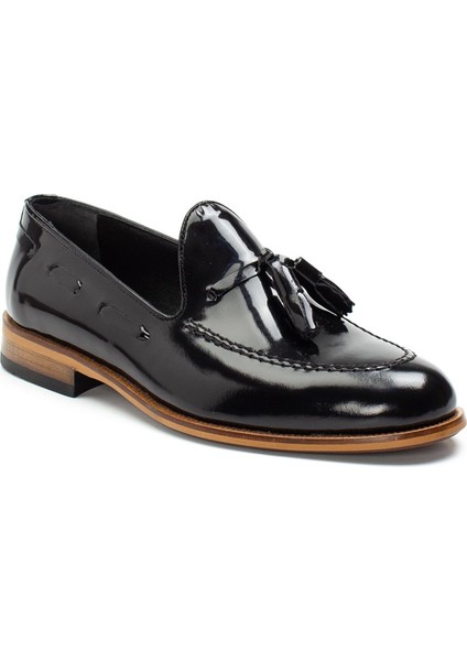 Erkek Siyah Püsküllü Rugan Deri Loafer modelleri