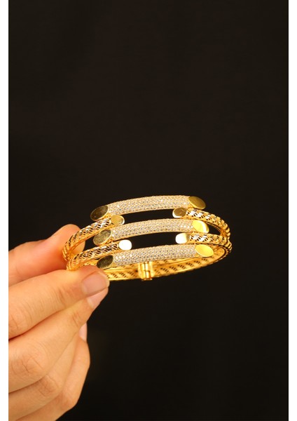 3 Sıra Taşlı Kaburga Kelepçe Altın Bilezik CGKKLP0160 indirimleri
