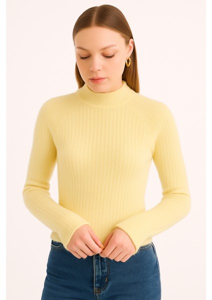 Parmakgeçirmeli Crop fırsatları