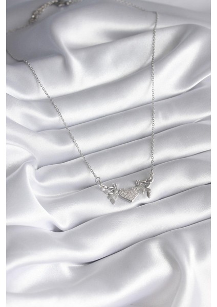 316L Çelik Gümüş Renk Zirkon Taşlı Kanat Kalp Model Kadın Kolye - PRT3500EB01051 fiyatları