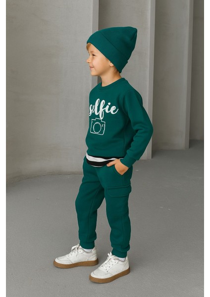 Selfie Baskılı 3’lü Çocuk Takım (Sweatshirt + Eşofman + Bere) – Petrol Yeşili fiyatları