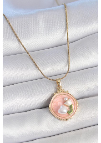 316L Çelik Gold Renk Zincir Pembe Mineli Incili Çiçek Işlemeli Portre Model Kadın Kolye - PRT3500EB05805
