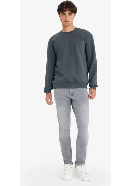 Regular Fit Bisiklet Yaka Basic Düz Kalın Sweatshirt fiyatları