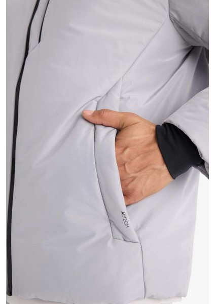 Fit Su İtici Slim Fit Dar Kesim Fermuarlı Rüzgar Geçirmez Mont E9484AX25WN