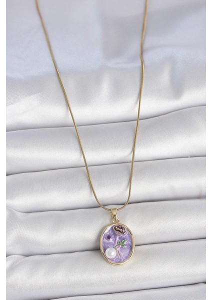 316L Çelik Gold Renk Zincir Mor Çiçek Işlemeli Inci Detay Portre Model Kadın Kolye - PRT3500EB05640 fiyatları