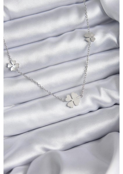 316L Çelik Zincir Gümüş Renk Yonca Model Kadın Kolye - PRT3500EB05868