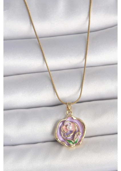 316L Çelik Gold Renk Zincir Mor Renkli Çiçek Işlemeli Inci Detay Portre Model Kadın Kolye - PRT3500EB05636