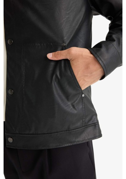 Su İtici Regular Fit Çıtçıtlı Suni Deri İç Cepli Ceket Mont F9779AX25WN indirimleri