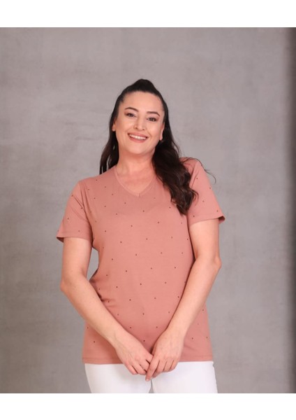 Kadın Büyük Beden V Yaka Serpme Taş Kısa Kollu Vizon T-Shirt %95 Pamuk %5 Likra Premium Kumaş fiyatları