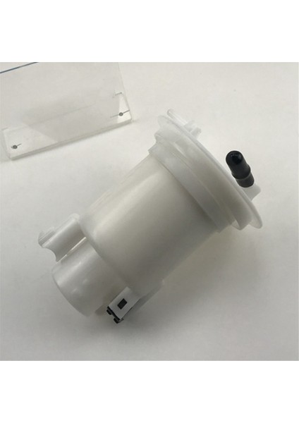 Kaliteli Araba Yakıt Filtresi MN158345 Oto Yedek Parçaları Için (Yurt Dışından)