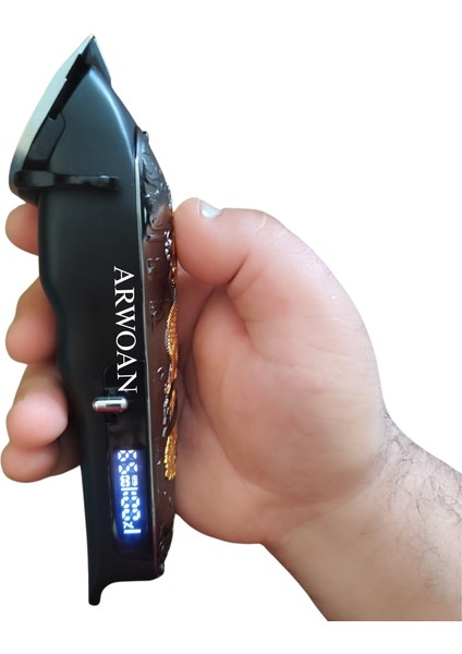 Profesyonel Kablosuz Saç Traş Makinesi - Ejderha Desenli Şık Tasarım, Paslanmaz Çelik Bıçak ve Güçlü Motor indirimleri