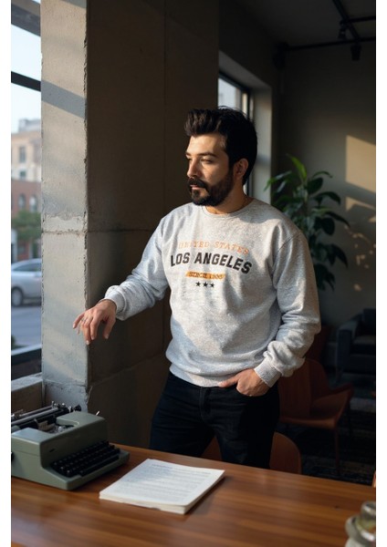 Gri Bisiklet Yaka Ön Baskılı Oversize Erkek Sweatshirt fiyatları