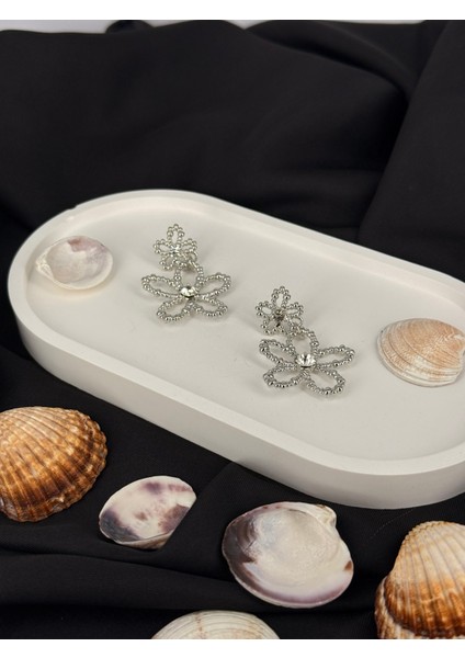 Gümüş Sallantılı Çiçekli Çelik Küpe fiyatları