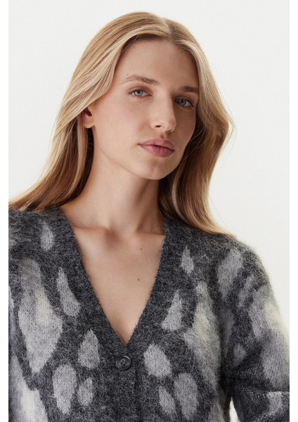 Kadın Onledelıe V Yaka Desenli Yün Hırka 15353090 Gri modelleri