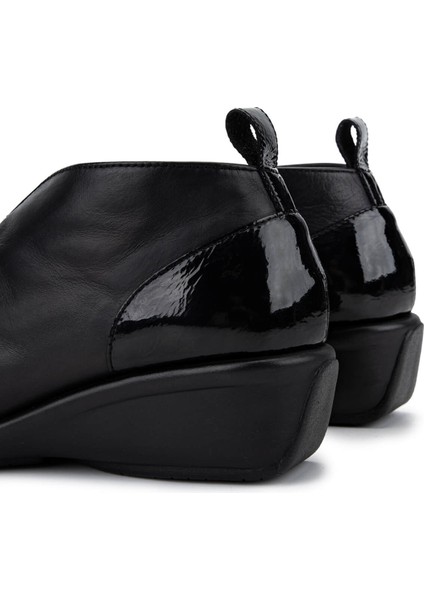 Kadın Hakiki Deri Siyah Casual Bot 611 E4434-31 Bn Bot SK25-26 Black/black indirimleri