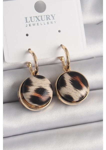 Pirinç Gold Renk Leopar Desenli Daire Model Kadın Küpe - PRT3500EB03313