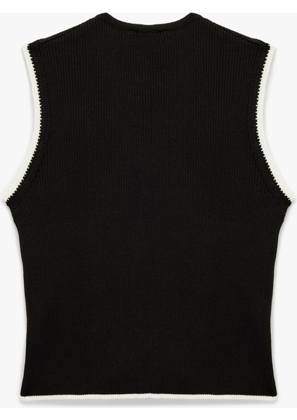 Renk Kontrast Detaylı Düğmeli Bisiklet Yaka Triko Yelek fiyatları