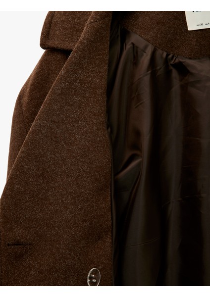 Cepli Düğmeli Uzun Kollu Kısa Kaşe Mont fırsatları