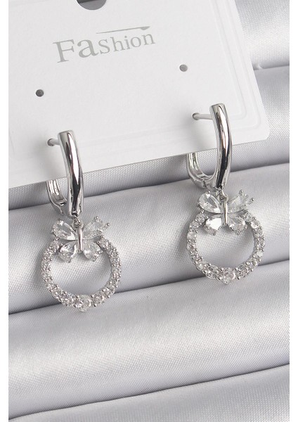 Pirinç Gümüş Renk Zirkon Taşlı Kelebek Figür Sallantı Detay Kadın Küpe - PRT3500EB03241