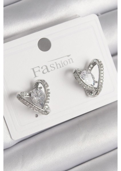 Pirinç Gümüş Renk Zirkon Taşlı Kalp Model Kadın Küpe - PRT3500EB03135