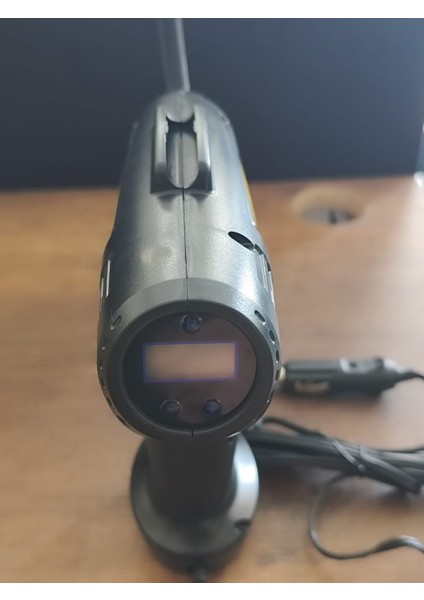 Dijital Ekranlı Kablosuz Taşınabilir Hava Kompresörü Lastik Şişirme Pompası