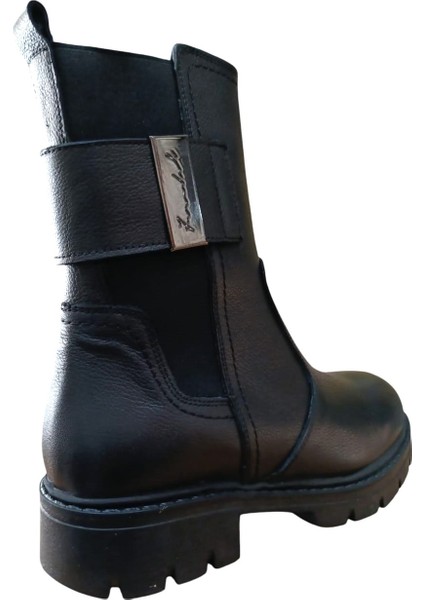 24123-1 Kadın Hakiki Deri Lastik Detaylı Postal Bot Siyah indirimleri