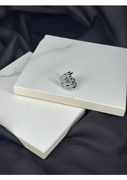 Gümüş Zirkon Taşlı Tasarım Earcuff Çelik Küpe Delik Gerektirmez fiyatları