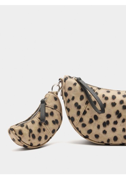 Desenli Kumaş Aksesuarlı Çapraz Çanta modelleri