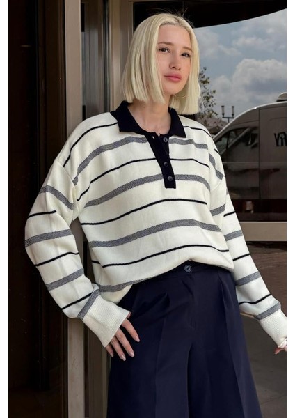 Kemik Rengi Çizgili Polo Yaka Kadın Kazak MG2476