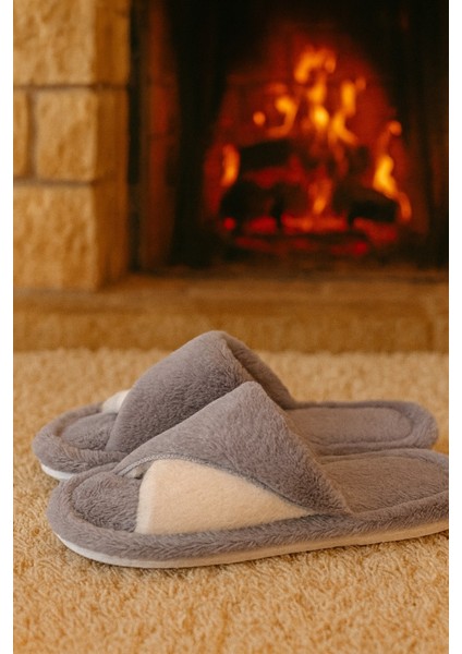 Softıe Çapraz Kadın Ev Terliği Kışlık Terlik Sessiz Taban fiyatları