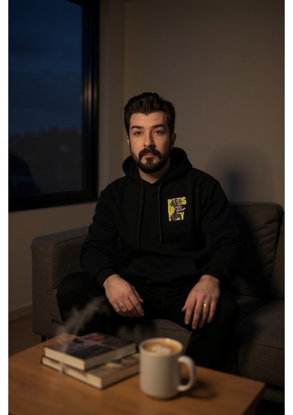 Siyah Kapşonlu Baskılı Erkek Sweatshirt Oversize fiyatları
